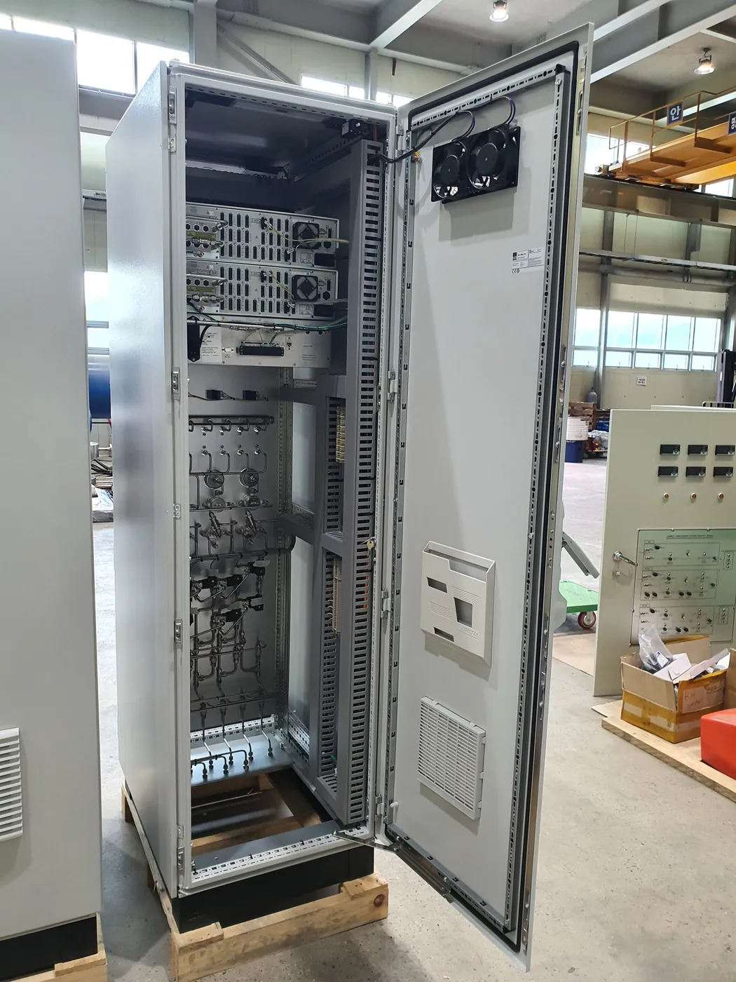 N2/O2 Analyzer Panel — 写真 3